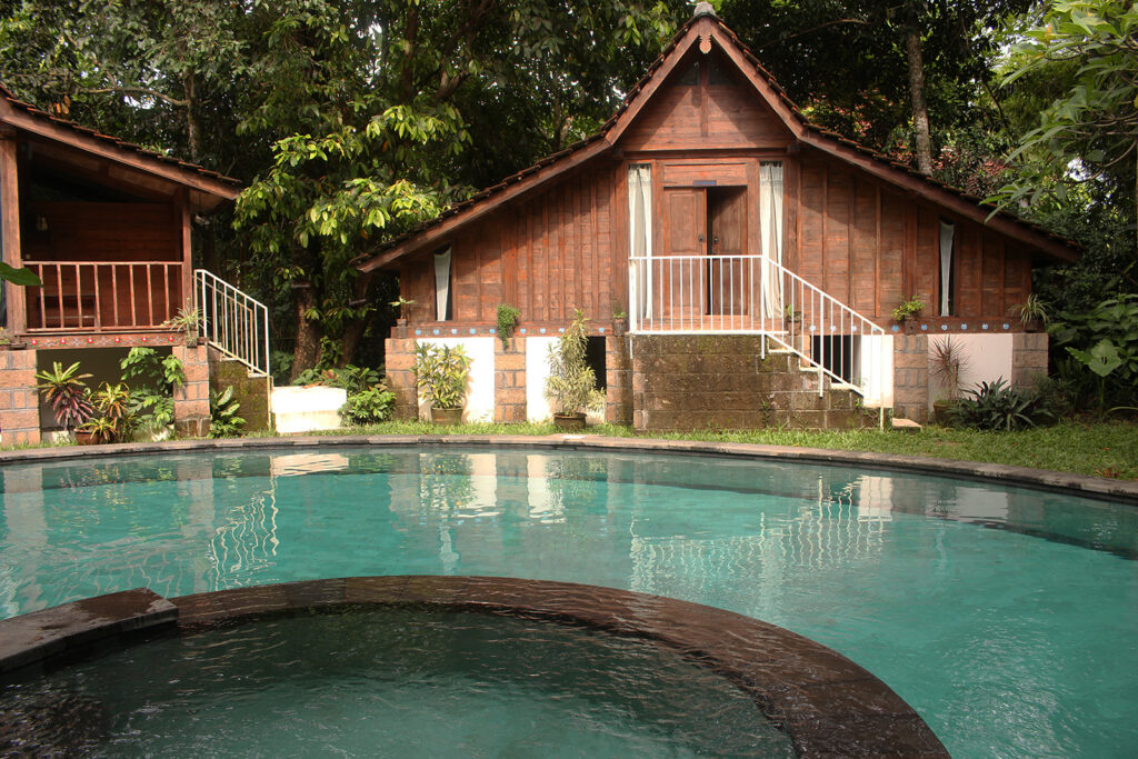 Catwalks And Paradise - Jungle Room Bali