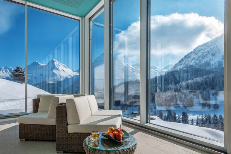 CATWALKS AND PARADISE | SPA OF THE MONTH ALPINE SPA HOTEL KULM AROSA